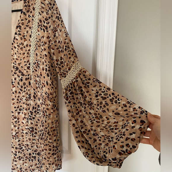 Indikah Animal Print Leopard Flowy Tunic Dress Size M - Picture 2 of 11